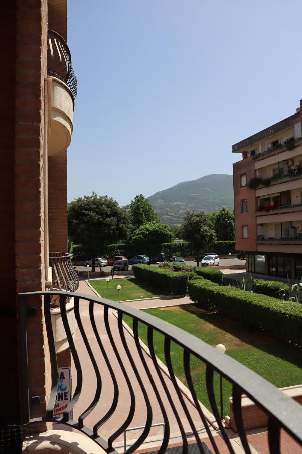 Studio Sole E Residenza Luna Assisi Bagian luar foto